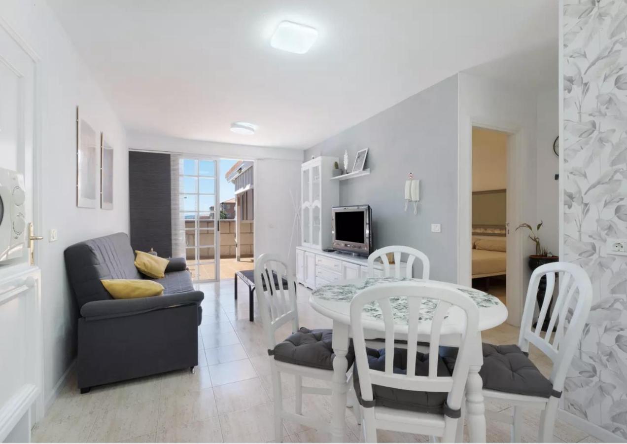 Appartamento Apartamento El Carmen 3 Lara Santa Cruz de Tenerife Esterno foto